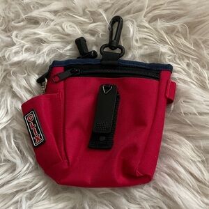 Clix Pro Treat Training Pouch NWOT